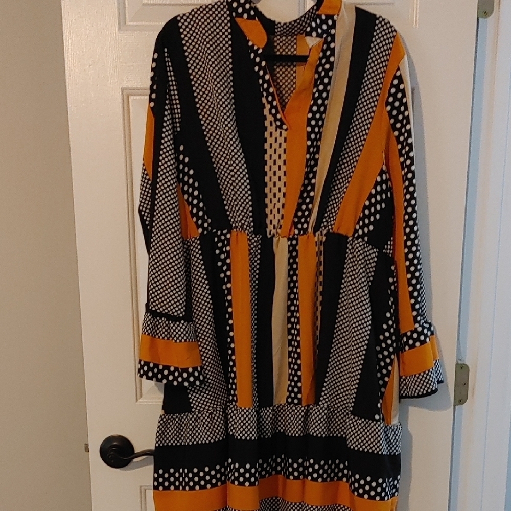 Plus Size 1X-2X Midi Dress Lightweight Mixture Of Polka Dots & Stripes Fall Hues - Picture 2 of 7